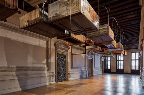 kounellis alla fondazione prada|“Jannis Kounellis” .